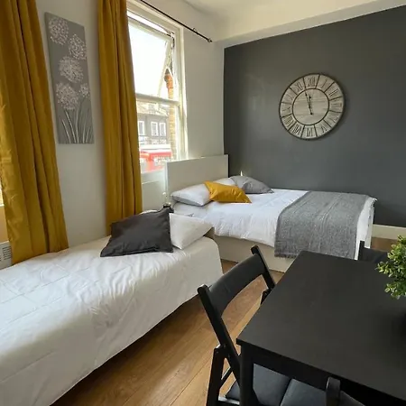 Lovely Studio Flat In The Heart Of Holloway.